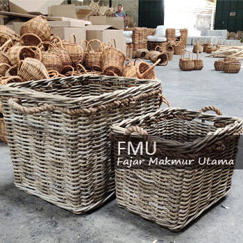 Large Wicker Basket with Rope Handle